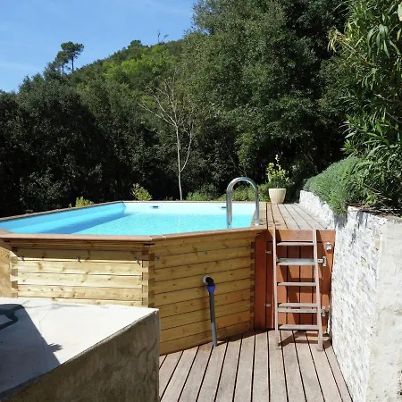 Modern With Swimming Pool * Saint-Fortunat-sur-Eyrieux